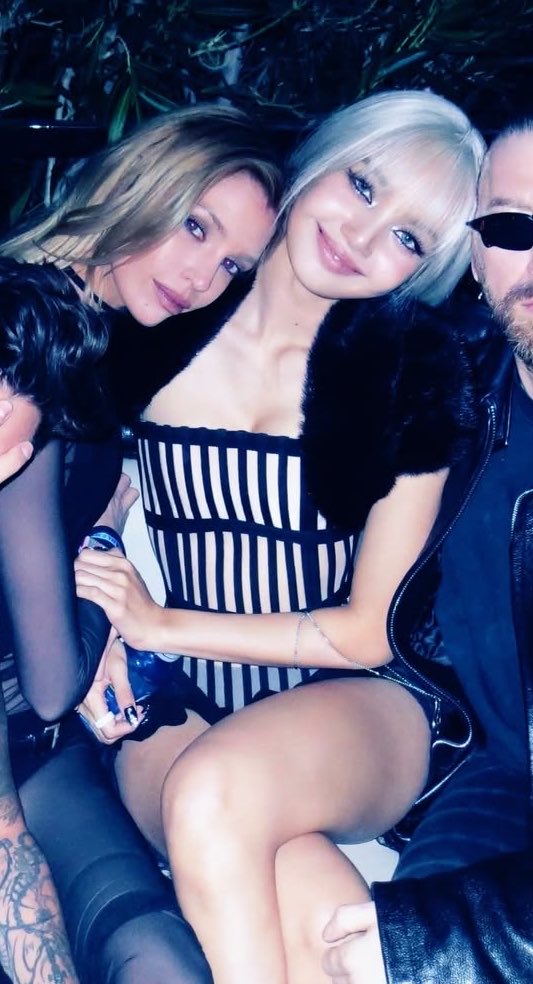 LALICE UPDATES tweet media