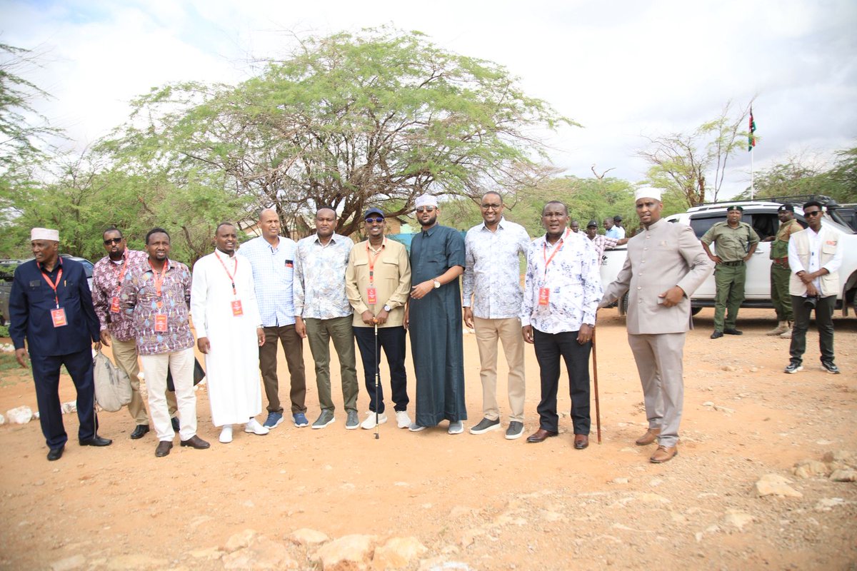 quya24's tweet photo. Here are some images from yesterday's amazing event in Mandera. Congratulations @aliiroba for the great work and setting an example for all. You have raised the bar. I thank the president @WilliamsRuto for his support and dedication to our progress. @abduhar https://t.co/U7axL3vPe9