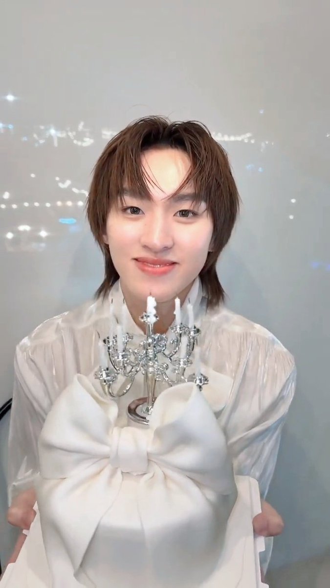 ♡ ｡. ݁𖦹₊ 𝐾𝑙𝑖𝑚𝑆𝑒𝑢𝑛𝑔₊𖦹 ݁.｡♡₍ ᐢ.ˬ.ᐢ₎˚୨୧ tweet media