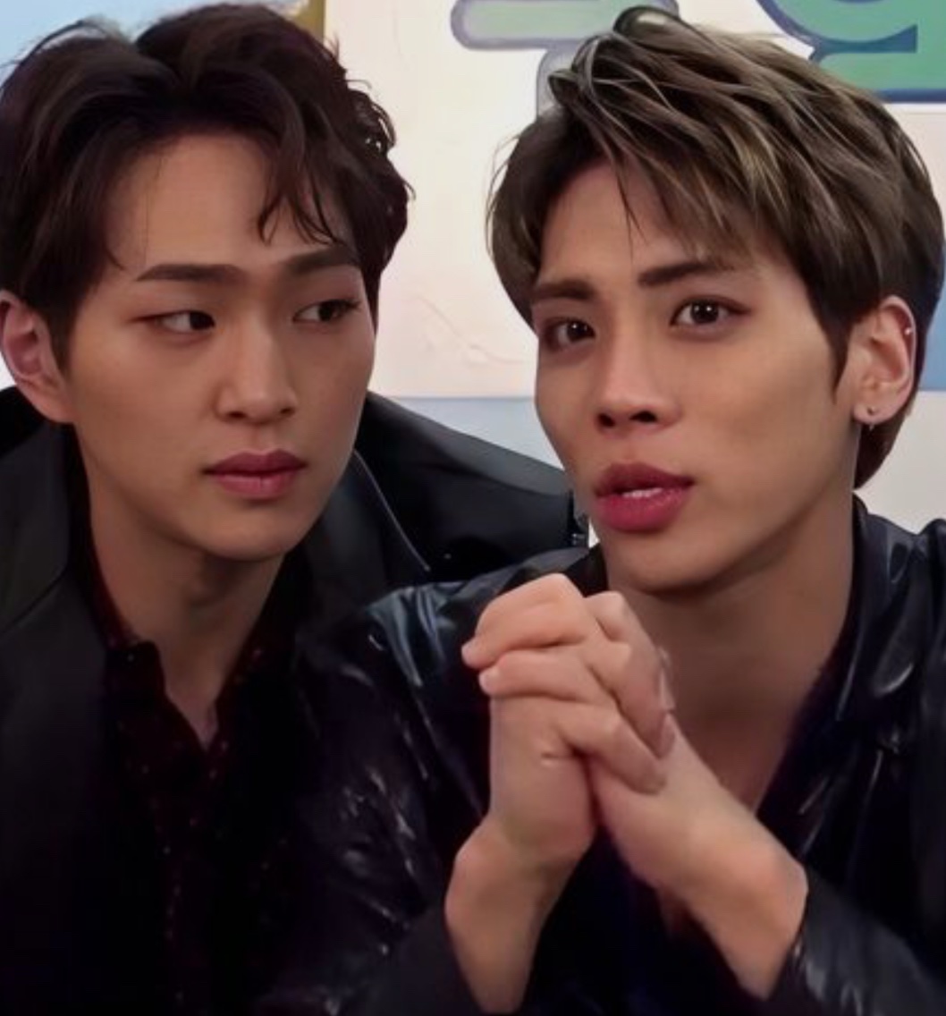 Taeyeonmagician's tweet image. Wtf
Elon musk #elonmusk #taeyong #jacksonwang #justinbieber