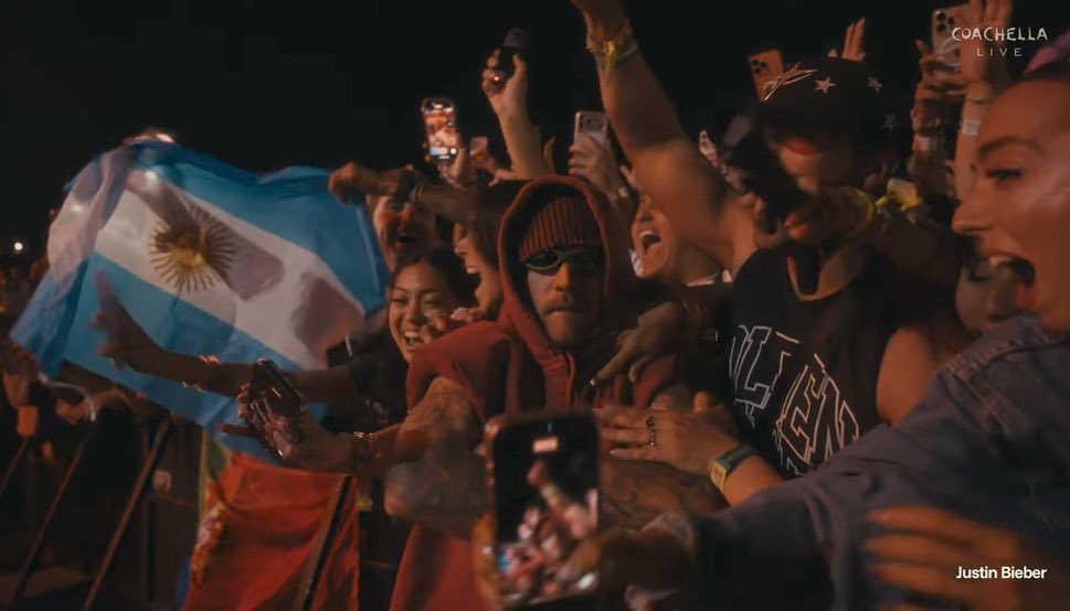 “En Argentina soy hincha de Boca”

✍️ Bieber, Justin.
