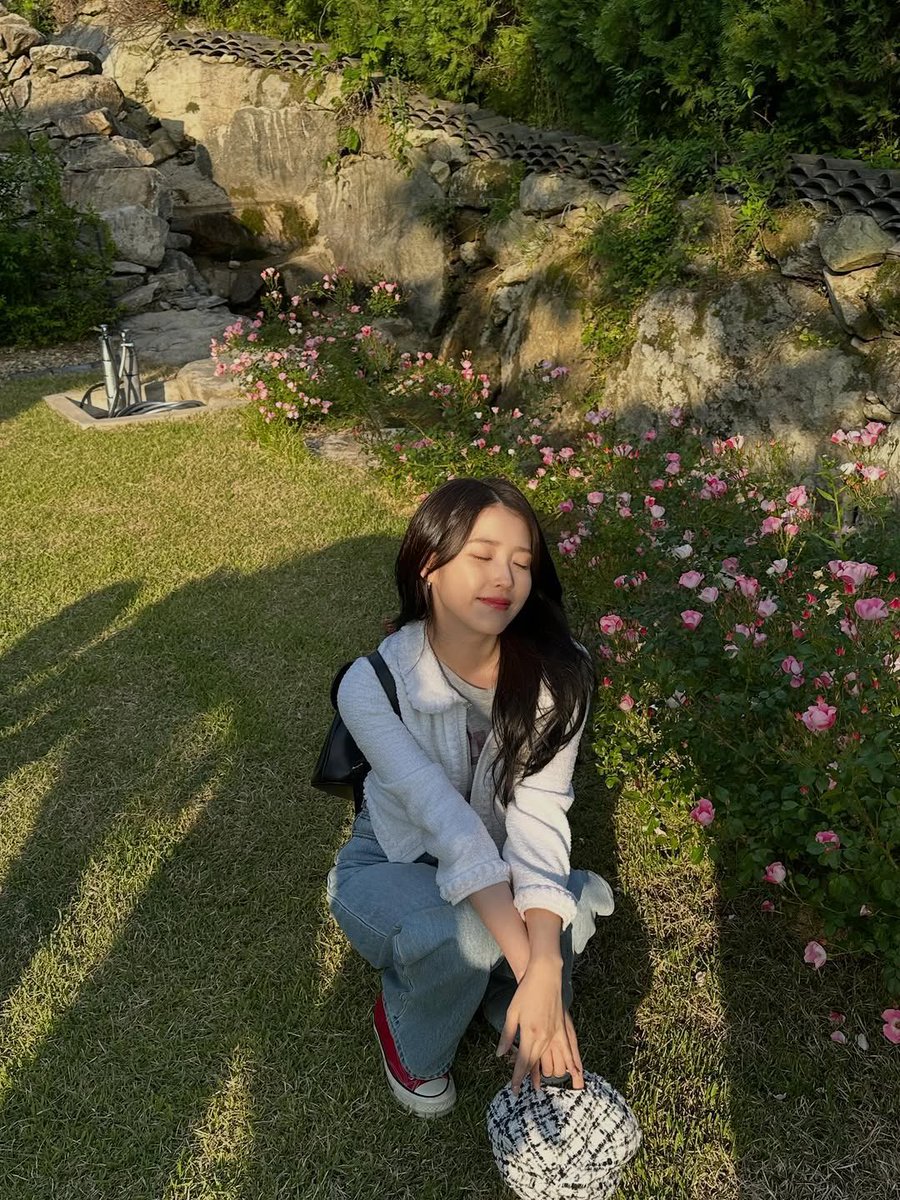 _loveyouIU's tweet photo. 4話まで追いついたー！⭐️
ヒジュかわいい💕 https://t.co/7Urbl00rit