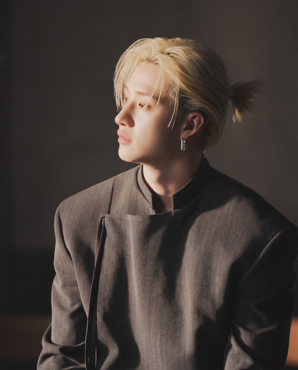 𝐦𝐣 tweet media