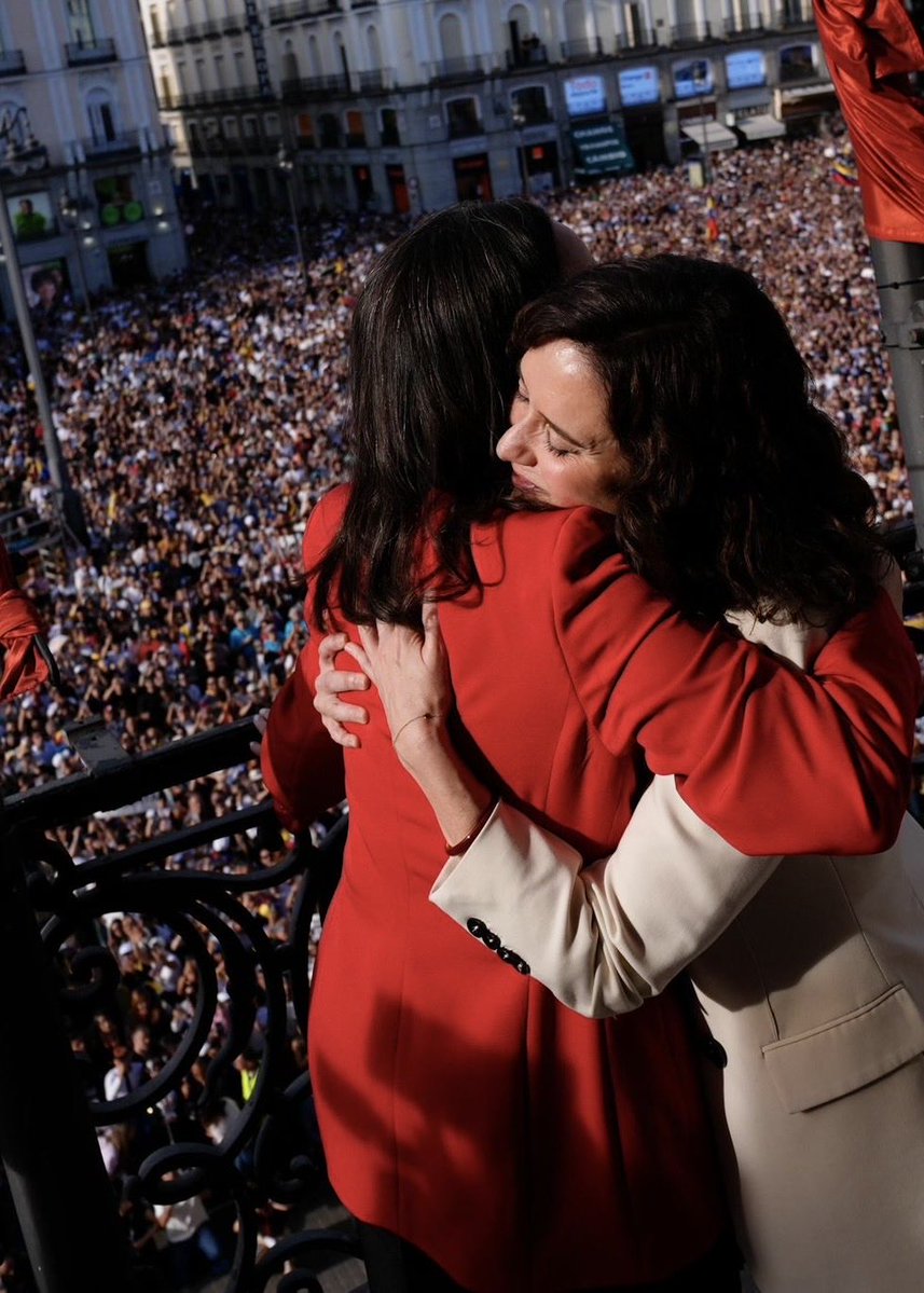 Las dos Españas.
100, 200… años después.