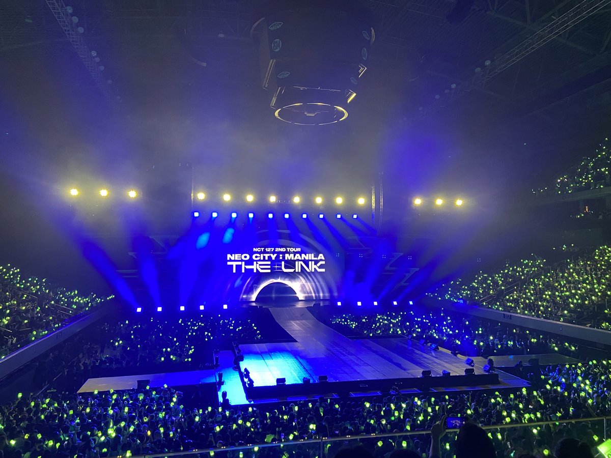 foxycarts's tweet photo. ꒰🥽꒱ wtt / lft / looking for trade

⟢ exhorizon in manila ticket

🩷 have:
(1) royalty seated 222
day 1
- best view for whole stage &amp; production
- see pic &amp; replies for reference

💛 want:
(1) any center view seated or standing
day 2

🖇️ exo concert ph #EXhOrizoninMANILA https://t.co/7En5UUr35t