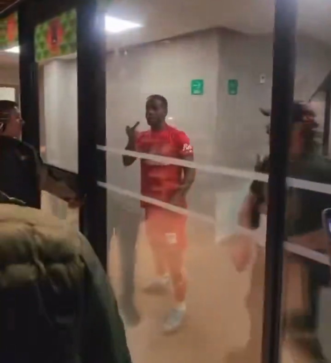 𝐬𝐚𝐮𝐥 🇧🇷 tweet media