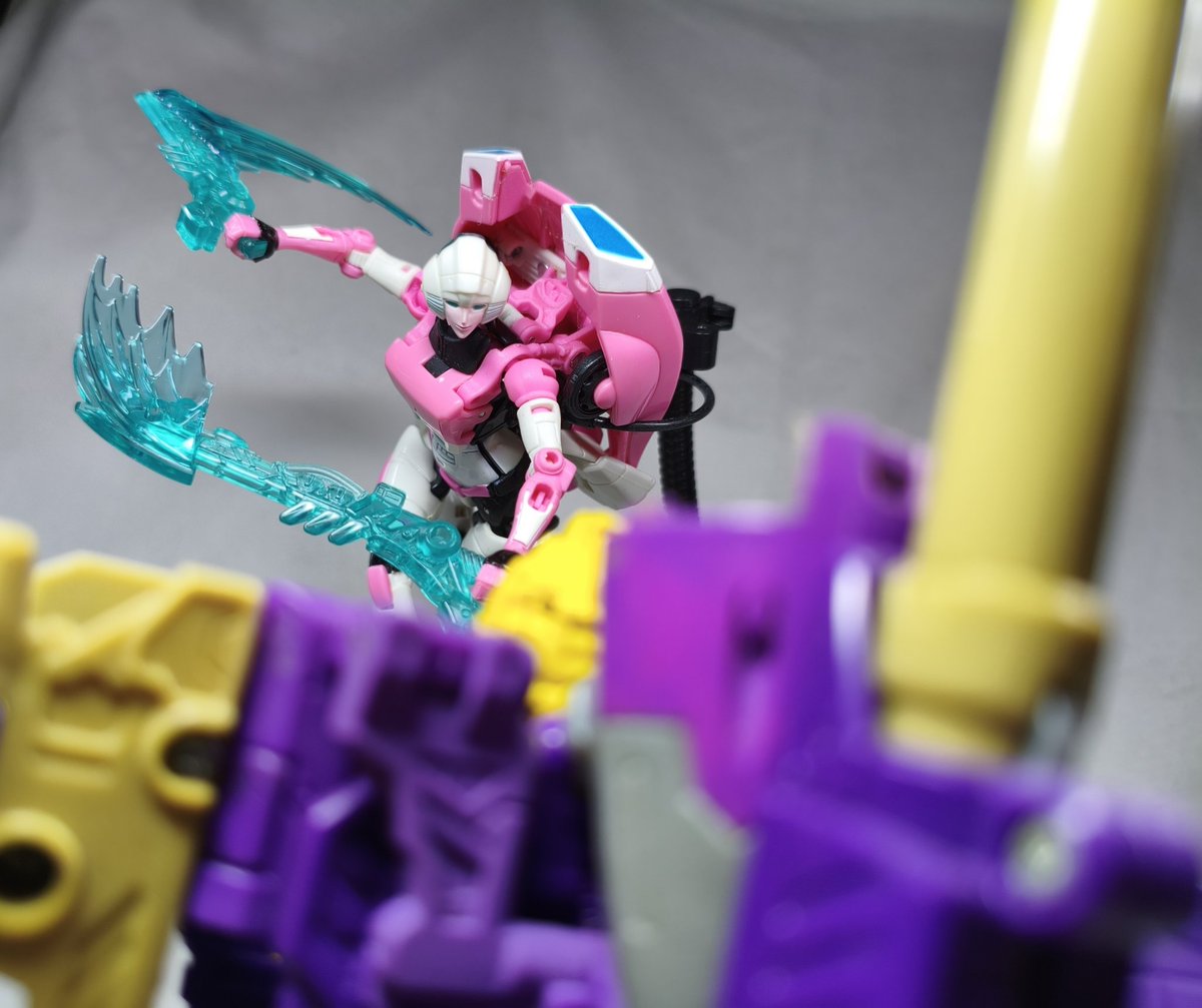 OK_Custom tweet media