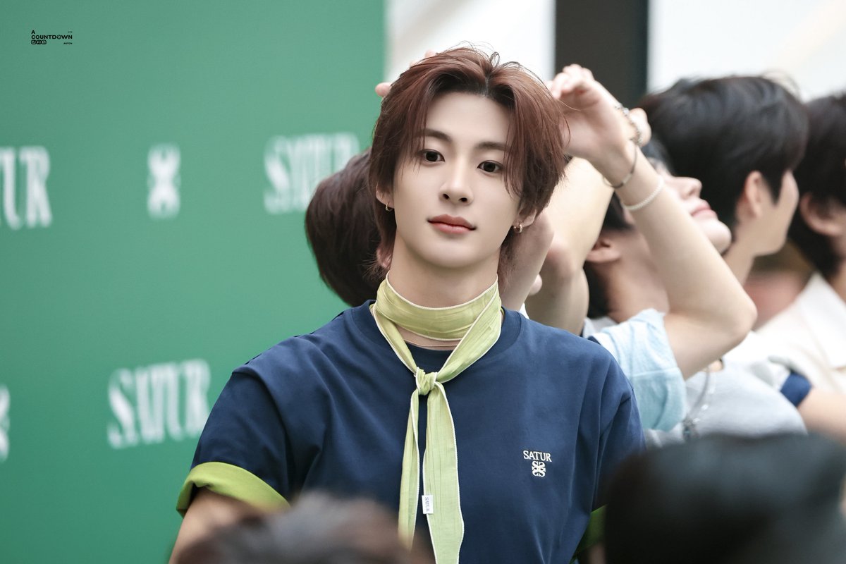 260419 팬싸

#ANTON #앤톤 #찬영 #RIIZE #라이즈