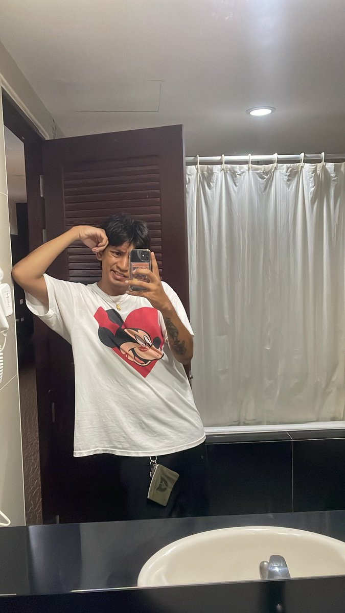 archanon tweet media