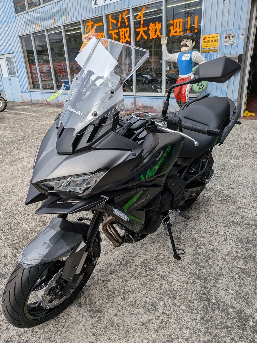 いけがみえお SSTR02718/VERSYS_X250ツアラー tweet media
