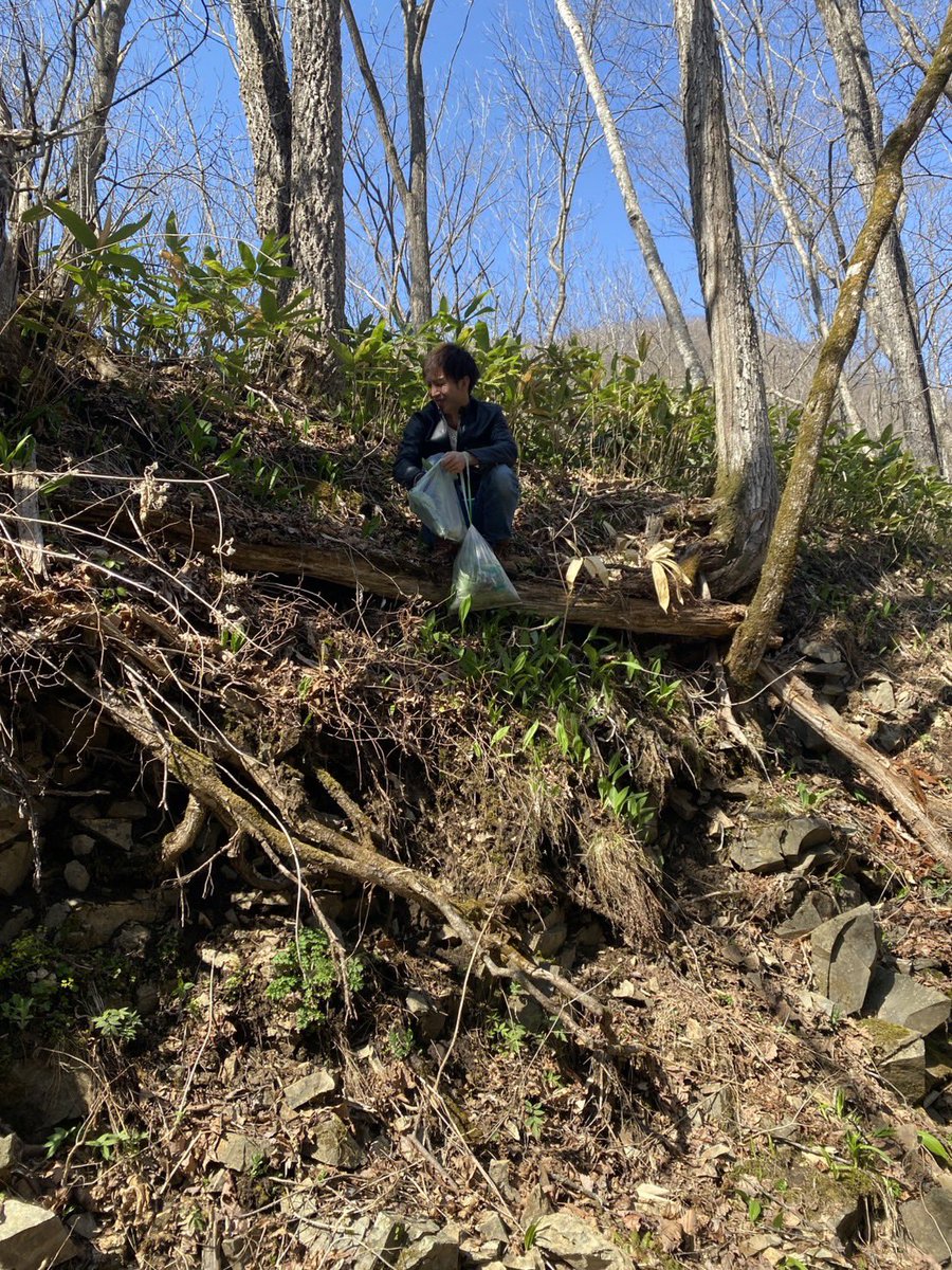 こうへい tweet media