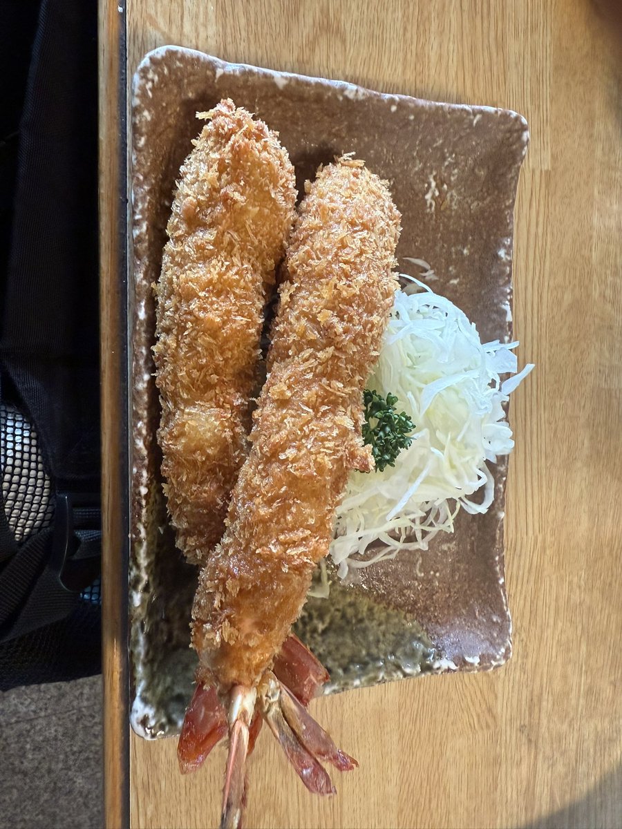 satoshi46shiku's tweet photo. #日常 #日常垢 #日常垢と繋がりたい
今日は、南知多に海鮮食べに行ってきたー。最初下道で行ったら道狭すぎてやばかったーけど海鮮上手かったからまた機会があったら行きたいね！ https://t.co/pWjQpGJt0a