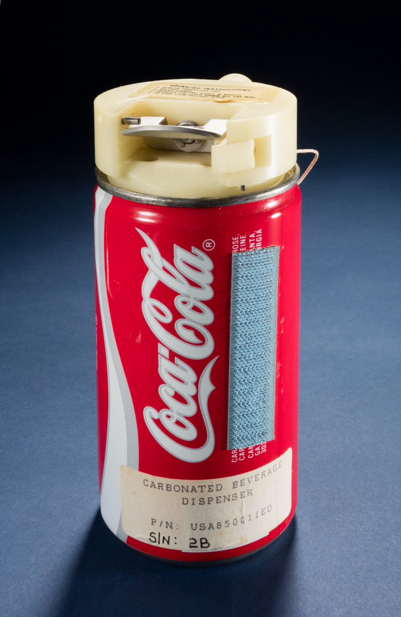 Coca-Cola Can 1985 Space Shuttle STS 51-F 
一番欲しいコーラ容器、シャトルに積まれた宇宙コーラ
si.edu/object/coca-co…
