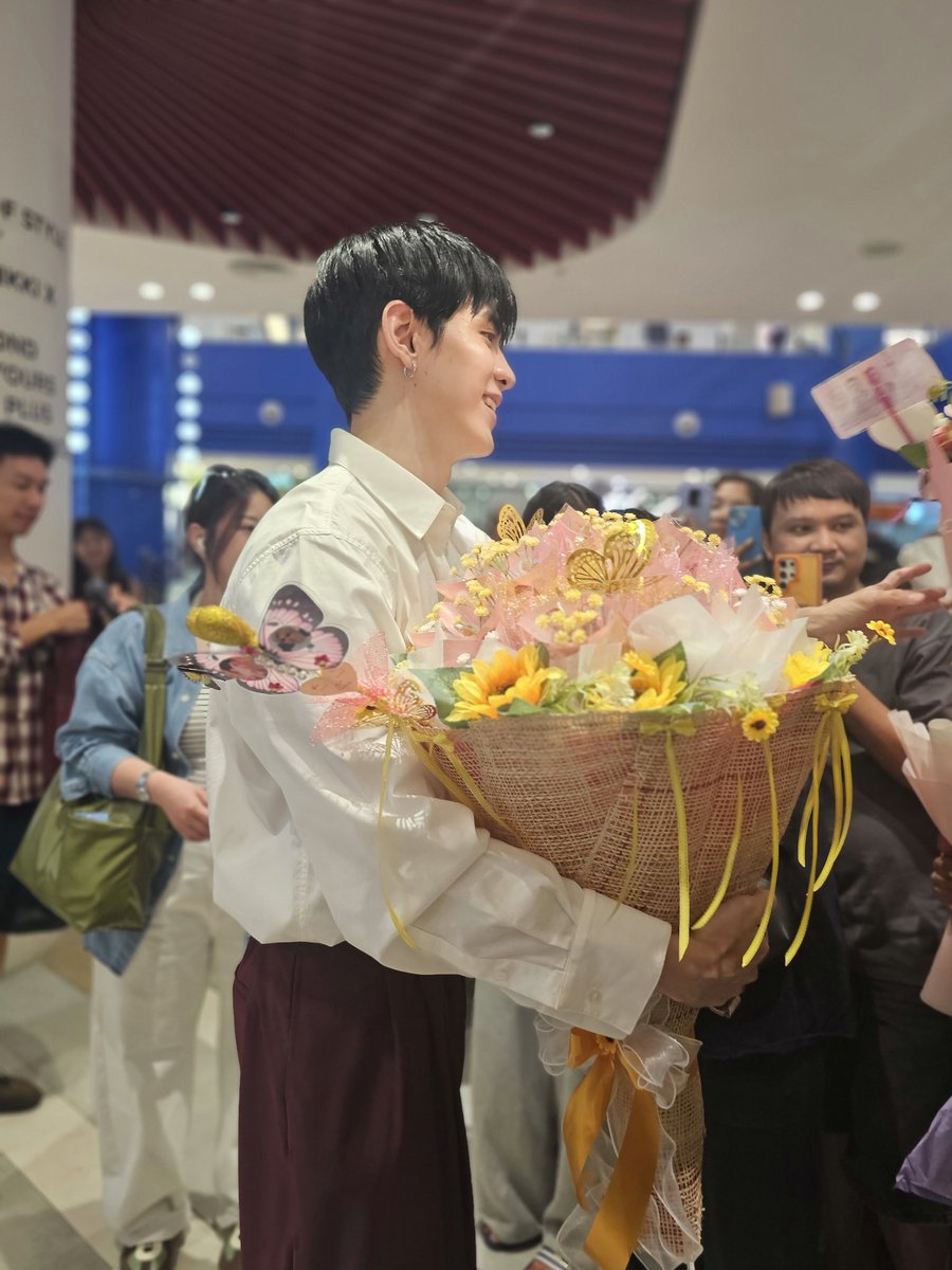 La Yate💙 tweet media