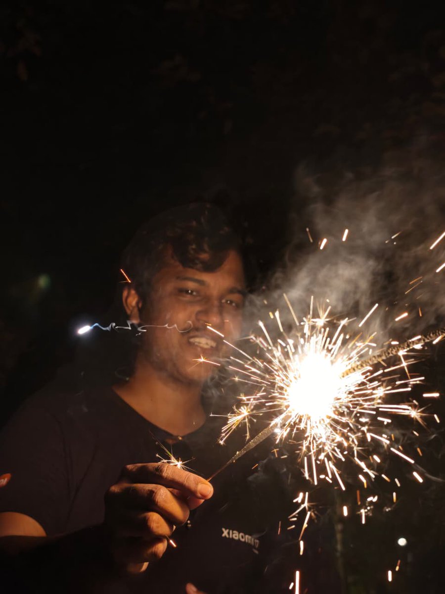 Iam_MrAustin's tweet image. With subjects behind, exposure balanced even in low light.
#XiaomiFansClub #XiaomiInnerCircle #RuleTheNight #Xiaomi17Ultra @pixelwithme @ritij @atytse @xiaomiindia @gautmeluv