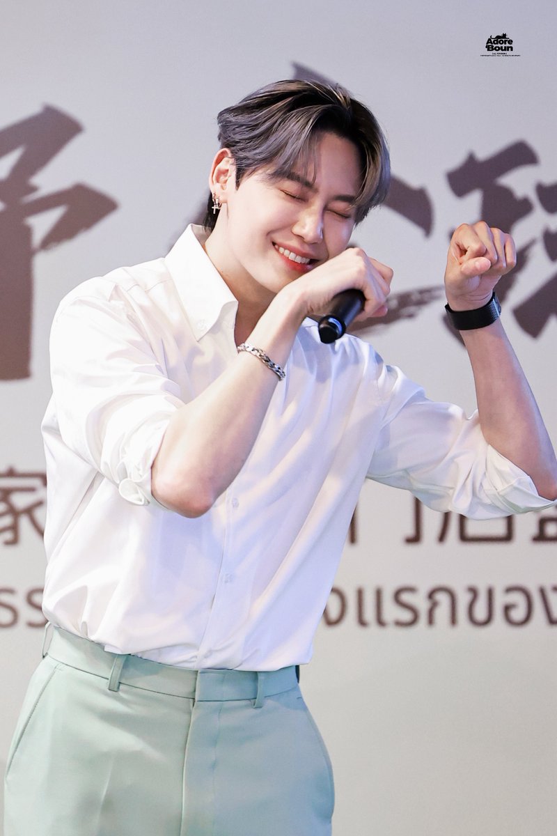 𝐀𝐝𝐨𝐫𝐞_𝐛𝐨𝐮𝐧 tweet media