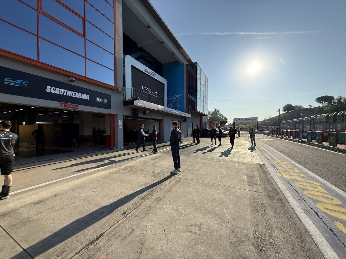 jarnozaffelli's tweet image. Meanwhile… #waiting @F1 @FIAWEC  @autodromoimola since 2011
