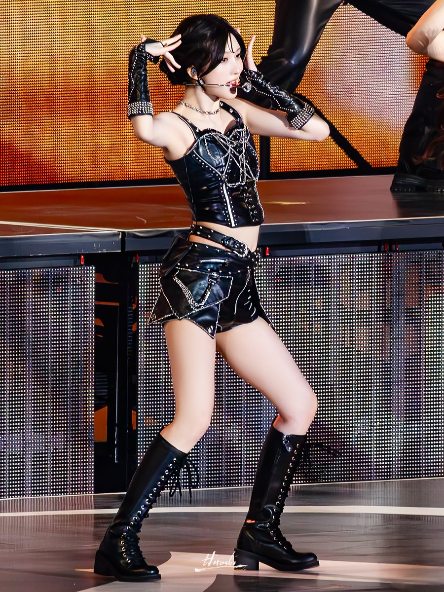 hiroshi787kggs's tweet photo. 260418 IVE WORLD TOUR ‘SHOW WHAT I AM’ IN JAPAN
HQ📷
#GAEU #가을
#IVE #아이브 https://t.co/HrotpVVhMi