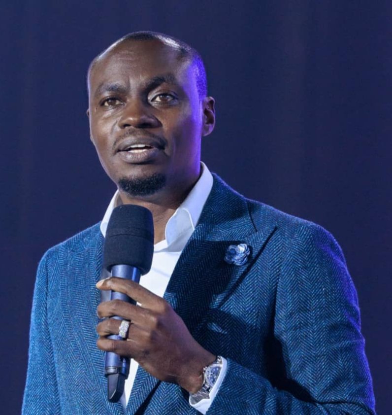 Phaneroo UOX muliwa?
Quote with the service you are attending; 9am or 11am.