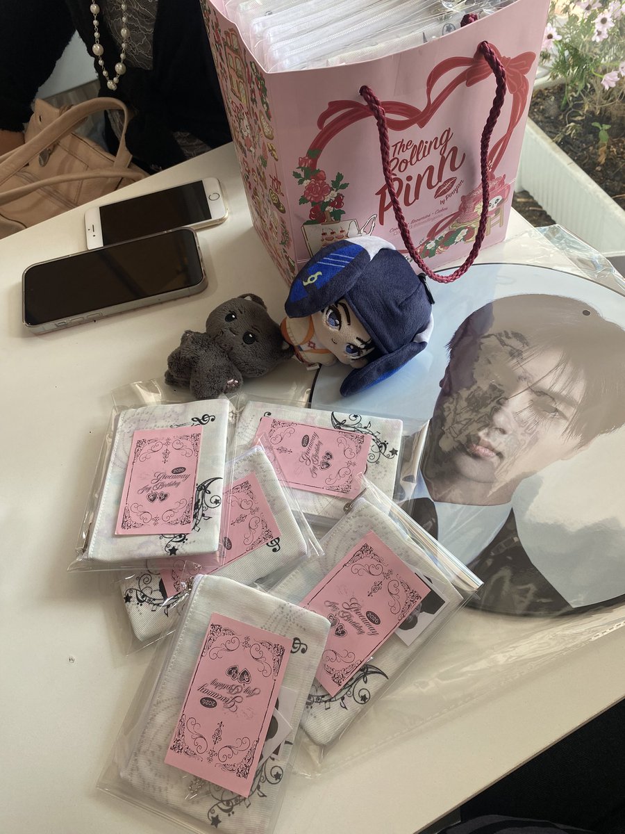 จ่าอมจคุง #ENHYPEN7ALWAYS tweet media