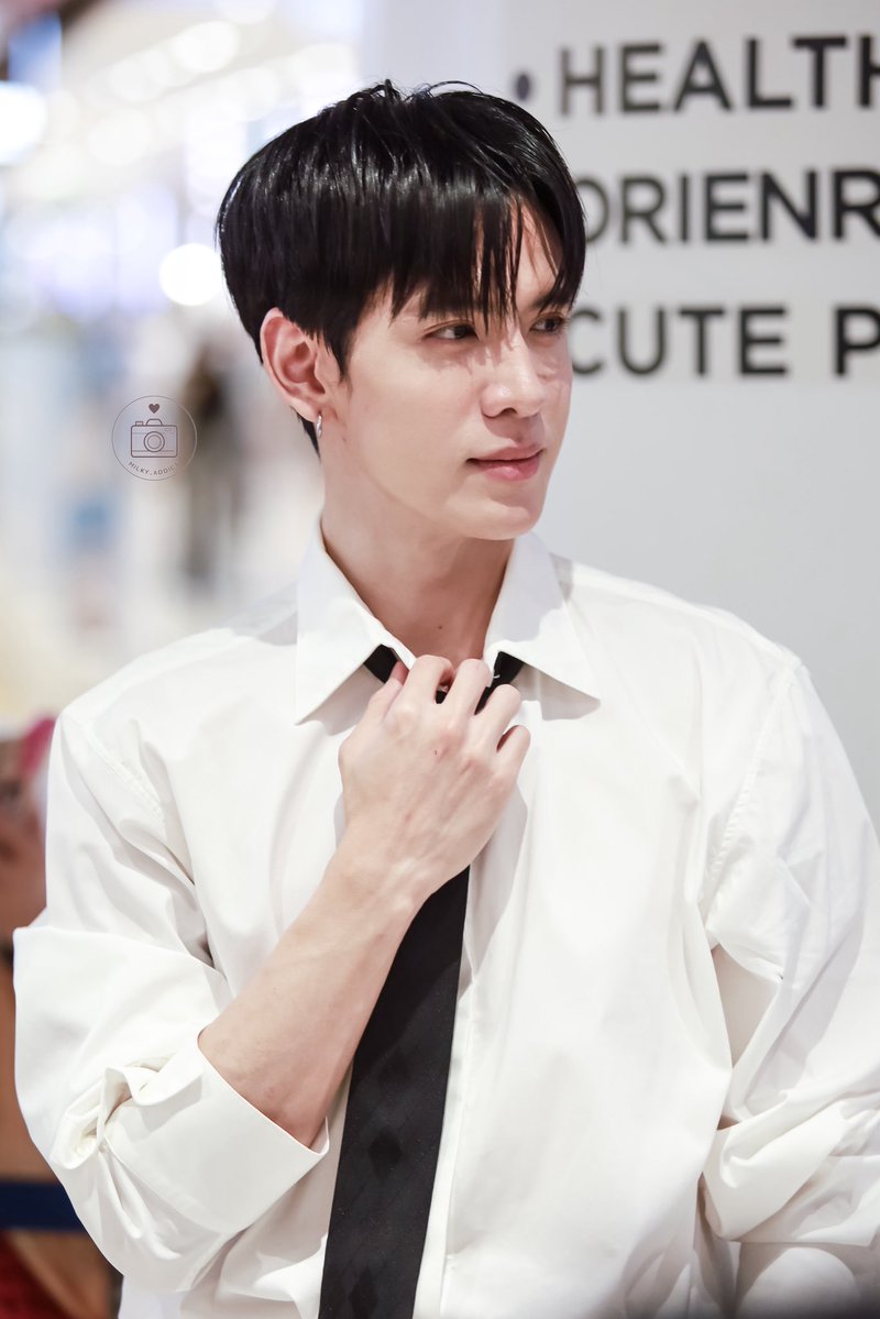 😶🅜🅘🅛🅚🅨🅦🅐🅨~ოսժъlօօժ🍀 tweet media