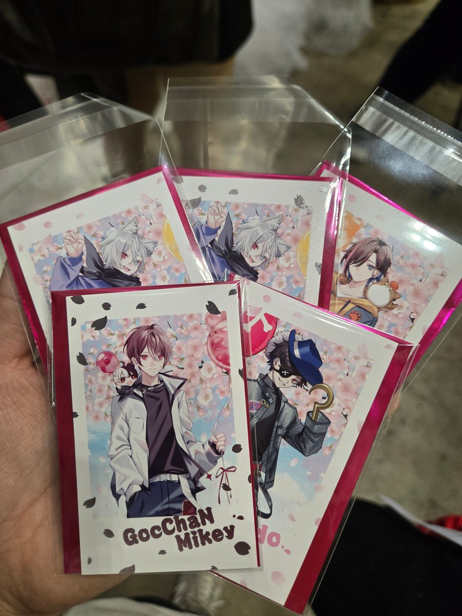 Shin52834244's tweet photo. 5枚買ってこれは神引きすぎる😭💕
#CRフェス https://t.co/cZCIJx5H4i