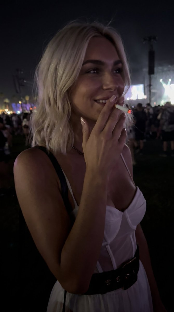 Sara Varnholt tweet media