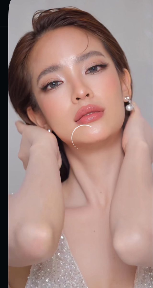 Madam Kristy tweet media