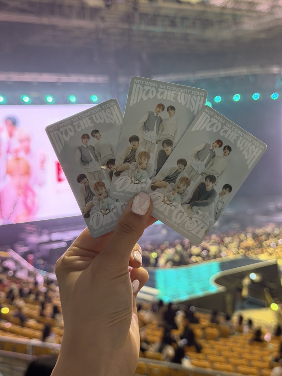 올콘 처드가자 오늘도 아자스
첫콘 1층 오블 중콘 스탠딩 w 막콘 2층
골고루 즐기자잉