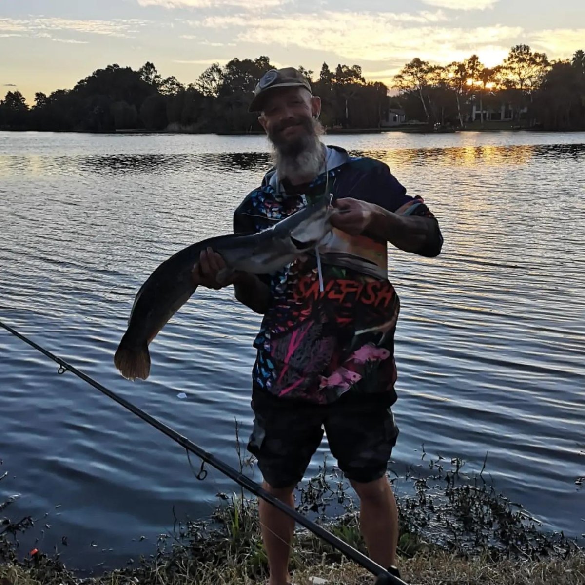 YNoghtmare81496's tweet image. #redneck #countryboy #camo #leather #BIKERS #harleydavidson #gangster #smoker #mansmells #manstink #smellyarmpits #stink #sweatyarmpits #blucollar #smellyfeet #smoker #beardedmen #dirtyjeans