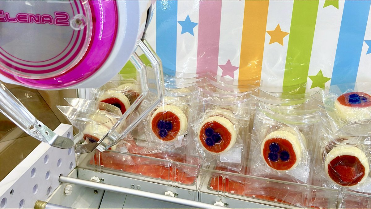 narupark15's tweet photo. シールもスクイーズもお菓子も❗️
なるぱーく2F アミューズメントNICOPAには欲しい景品盛りだくさん👏初心者に嬉しい簡単設定の台もあります😌たくさんGETできるチャンスかも…⁉️
#なるぱーく #アミューズメントNICOPA #シール #スクイーズ https://t.co/Ls5QDydrPl