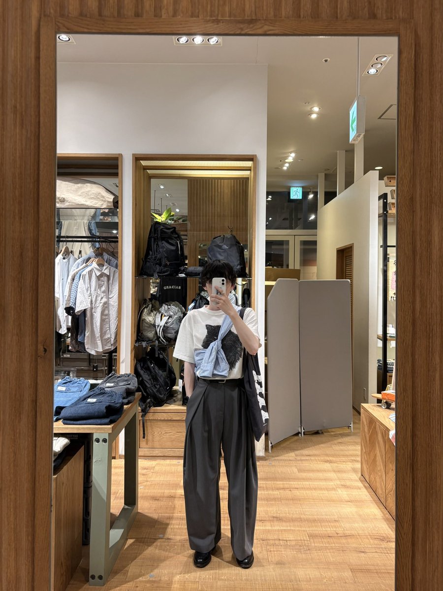 Saigo__O's tweet photo. 休日 https://t.co/jEJYBq1pk6