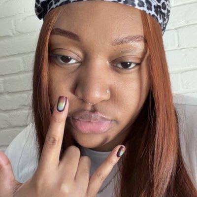 power4lhoney's tweet image. #lezbehonest