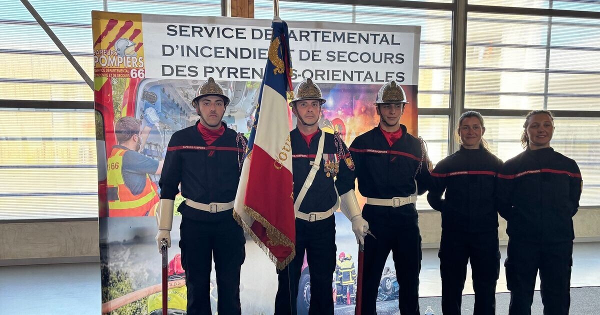 iciroussillon's tweet photo. "J'ai eu les larmes aux yeux" : 51 nouveaux sapeurs-pompiers volontaires intégrés dans les Pyrénées-Orientales - ICI
➡️ https://t.co/WdBfFK1vR7 https://t.co/JhcN5ddWl2