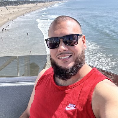 bdon18's tweet photo. #NewProfilePic https://t.co/iDmldwTRYr