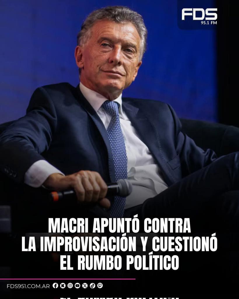 a1e1a4ebadd744c's tweet image. #MauricioMacri
2027🇦🇷💛🇦🇷

NO ES GOBIERNO‼️
El #TraidorMilei lo ha ninguneado sus acciones hablan de Él‼️

No sé enteró❓
La Grandeza de un ESTADISTA👉@mauriciomacri💛
Y la miserias de un inepto y Corrupto #Milei

#Macri2027🇦🇷
👇👇👇👇👇