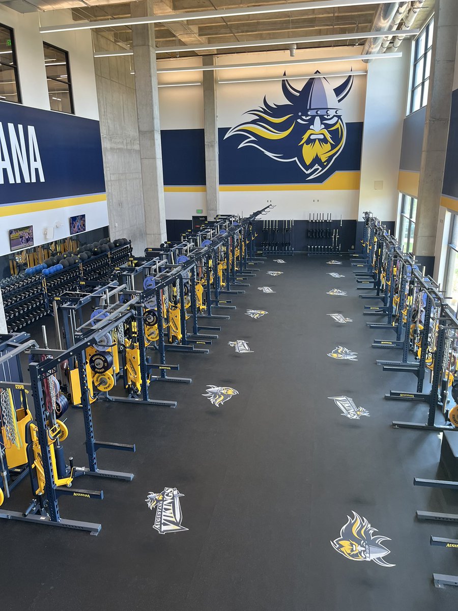 Dre_1ofone's tweet photo. Had an Awesome Junior day visit at @AugieFB Learned a lot about the program and wonderful culture they have! Can’t wait to get back down to campus! Thank you for the hospitality.  @CoachChaseKing @TonyBrewer31 
@MJ_NFLDraft @prepsrecruit @BenjiKamrath https://t.co/9UTI3jsRl8