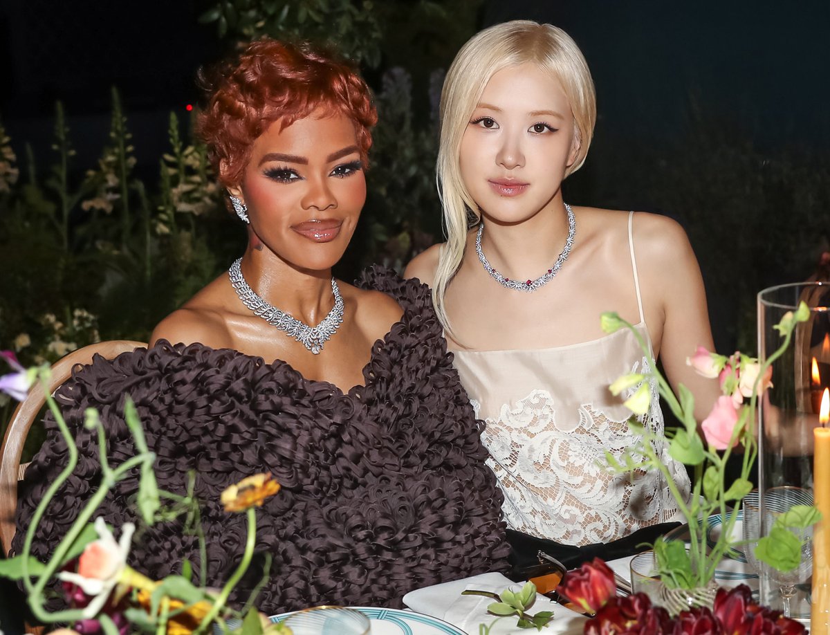 Tiffany & Co. tweet media