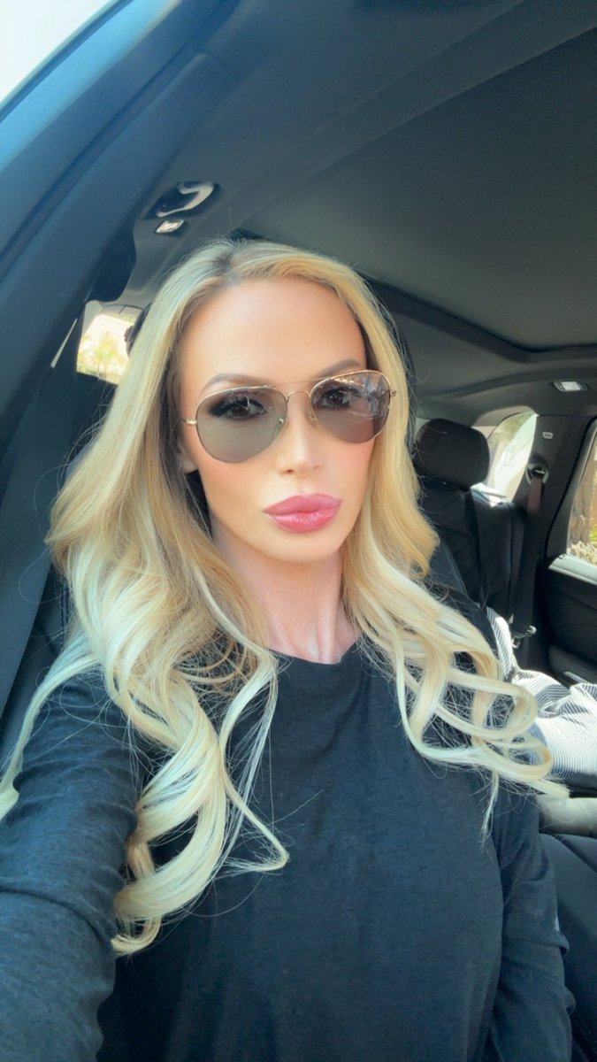 NIKKI BENZ tweet media