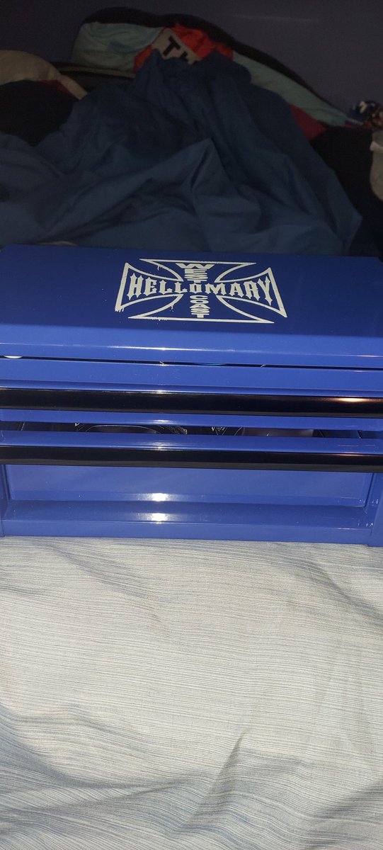 TheTrueDocLove's tweet image. It looks I got some useful "tools" from @ShopHelloMary 
Wait until I open it and show you what I got. #StayTuned #Cannabis #Unboxing #420Friendly 
Use code Doctor420 and save 10% at shophellomary.com but wait until Tuesday because they're running 20% deal right now.