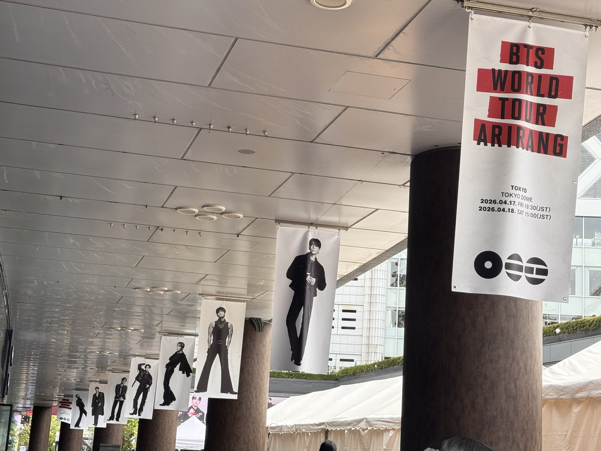 72⭐️ tweet media