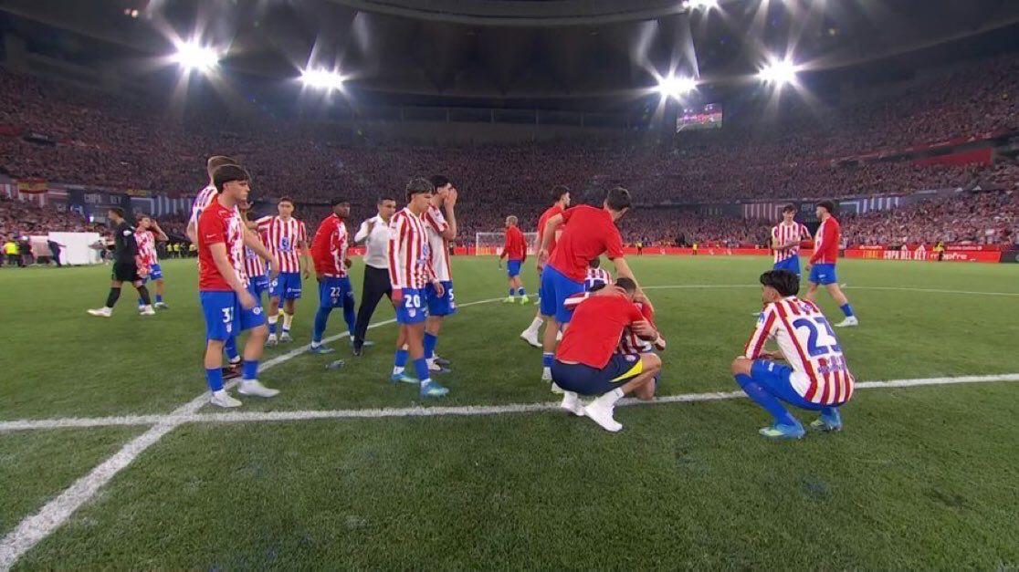 Amoool⚽️♥️💙 tweet media