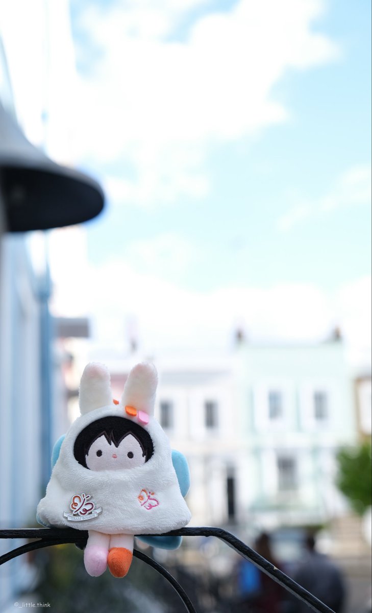littlethink_any's tweet photo. Any have a butterfly wings to fly over the world🦋
Any in UK🇬🇧
#nottinghillgate
#anyaroundtheworld
@any_GMMTV @emiamily @beonnnie https://t.co/XcEsTMlVW8