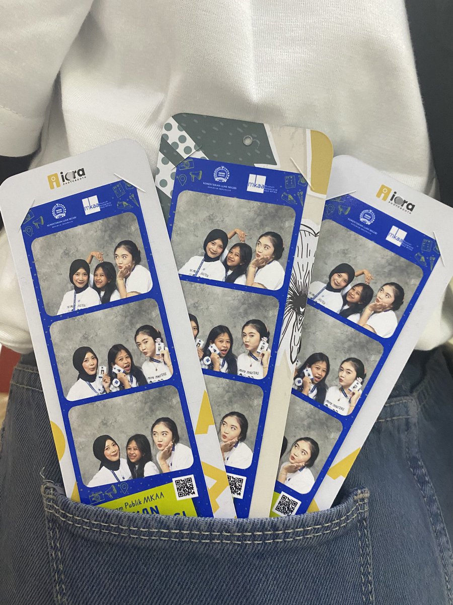 centralsainz's tweet image. so fun! Kemarin jd frontliner di acara 71 tahun KAA and its my first time #junioryear habis utu pulangnya nonton sama cowokku &amp;lt;333 dan kemarinnya aku dikasih nobo🤤🫶 (btw dia jg nemenin aku job seharian)🥹🫶