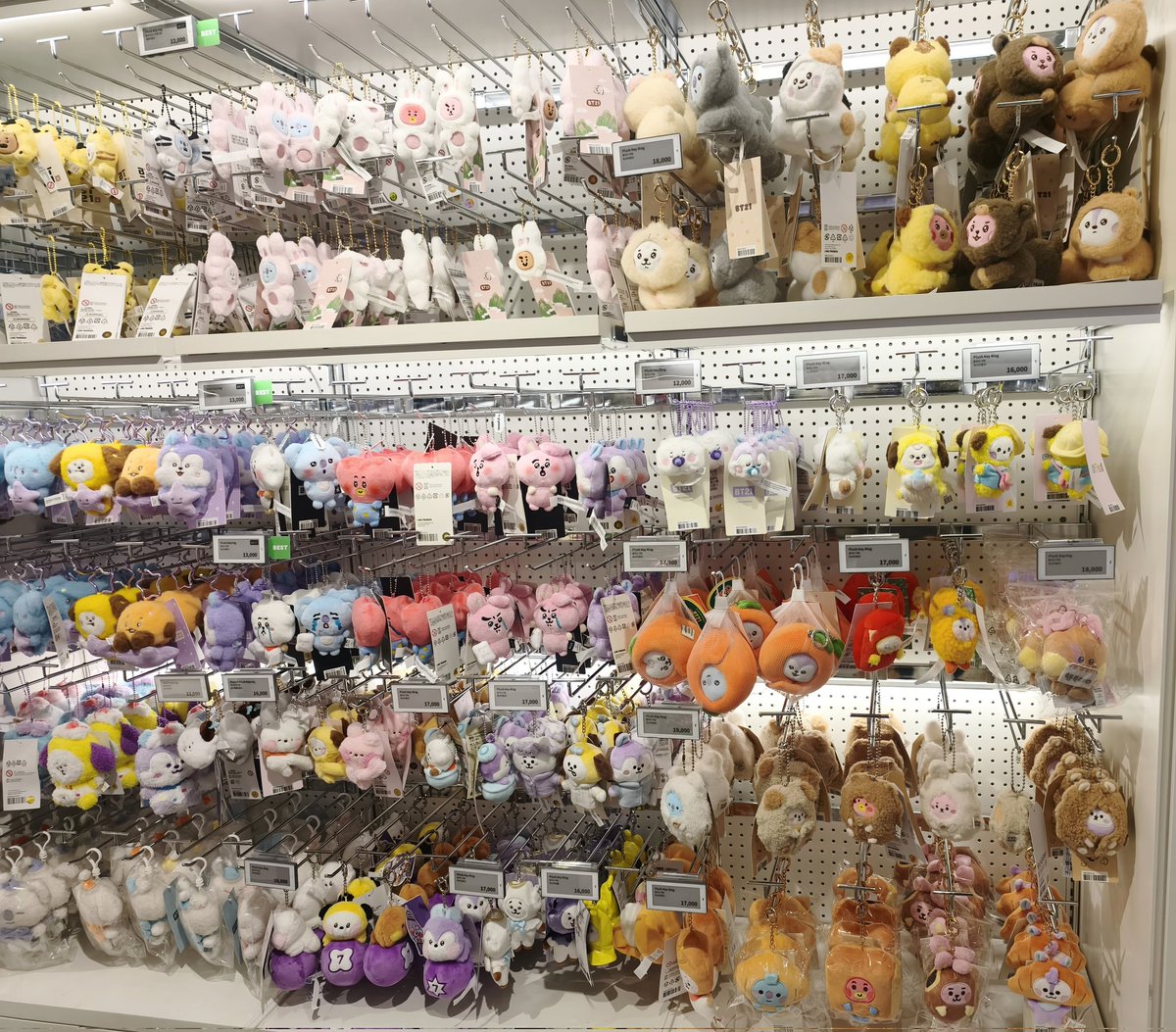 ARMY Pickles tweet media