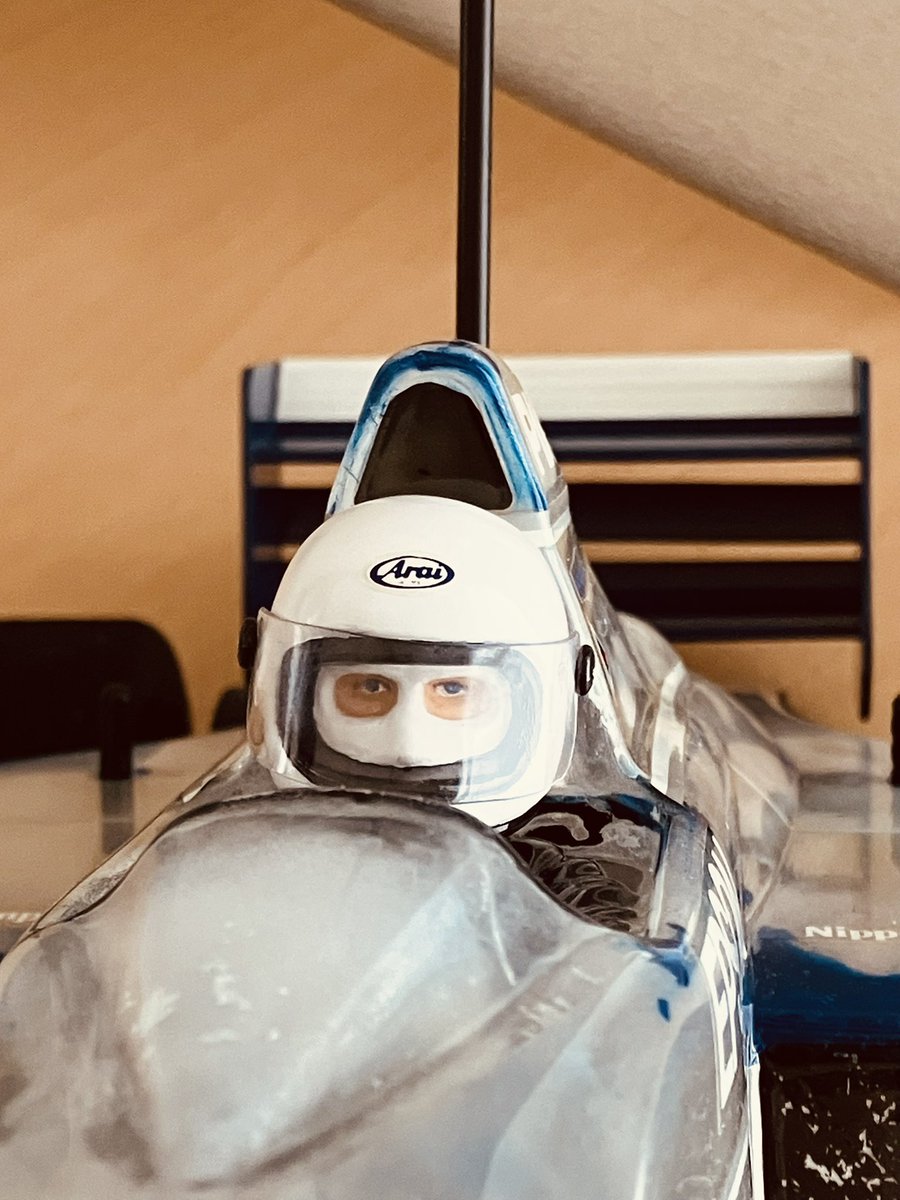 oshiruko_rc's tweet photo. ドライバーおじさんの顔
キリリとできた✨

#ラジコン
#タミヤ 
#tamiya
#F102 https://t.co/6GPe3lTWOc