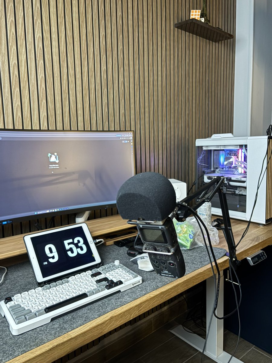 محمد حاتم tweet media