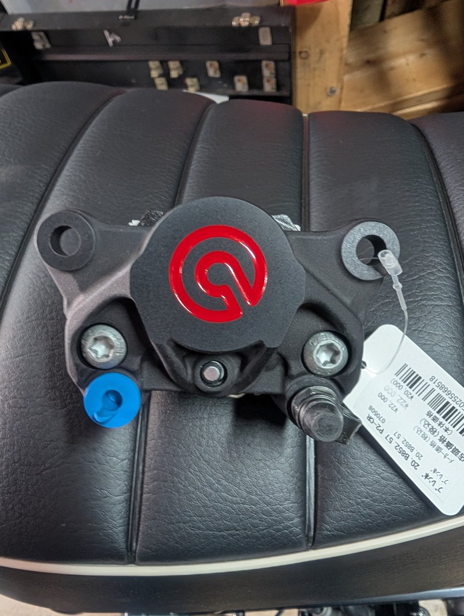 モンおじ tweet media