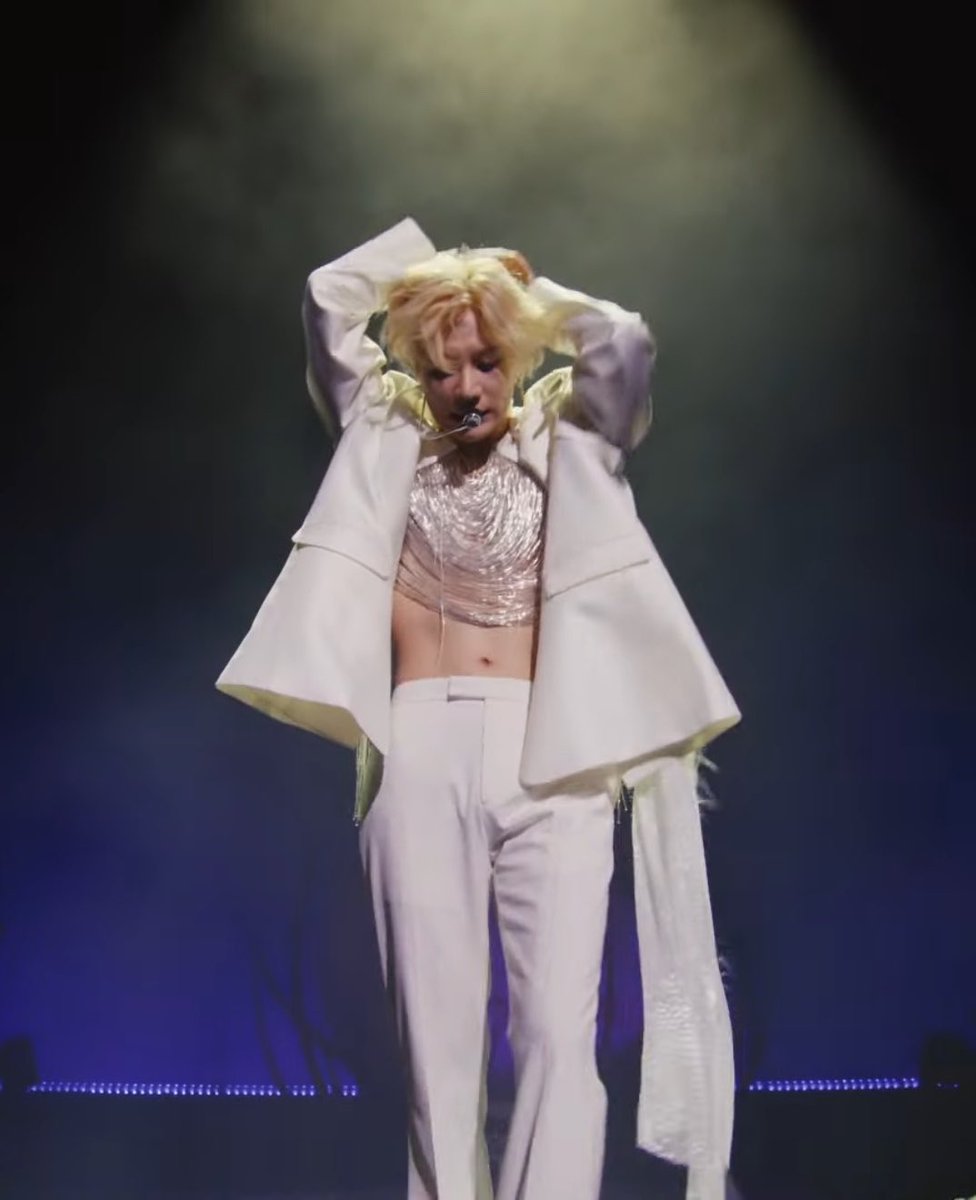 Anyone alive after this? 😭🩵

#태민 #TAEMIN #テミン #泰民 #taemchella #TAEMCHELLA #COACHELLA #COACHELLA2026 #TAEMIN_COACHELLA
