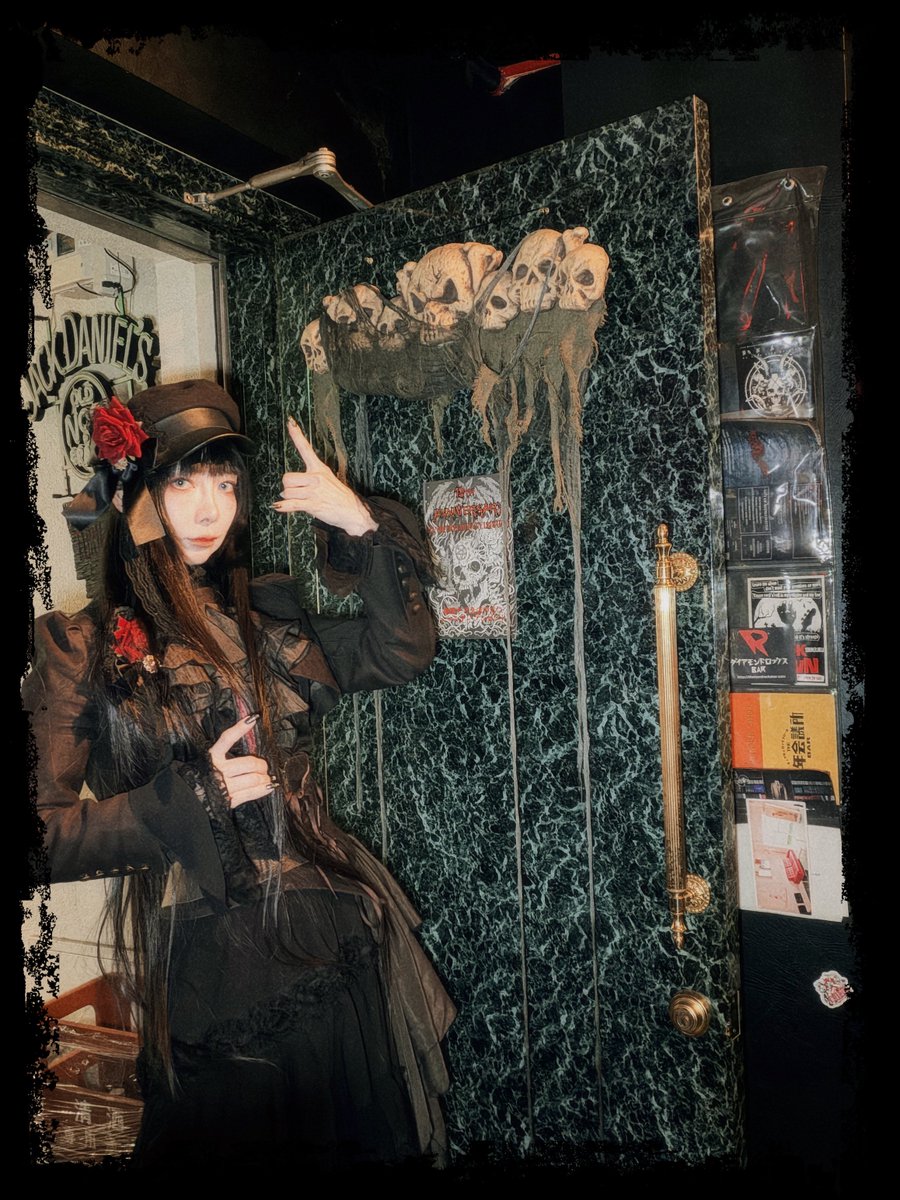 yui_fairithm's tweet photo. チケット🎫手売り！
12:00から

MiDiANにて皆を待つ！！

#妖精帝國チケット手売り行軍 https://t.co/KHJRraBJ8v